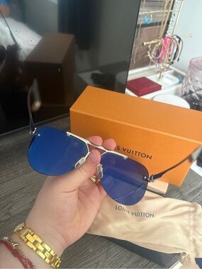Louis Vuitton Silver Frame Sunglasses with Blue Lenses